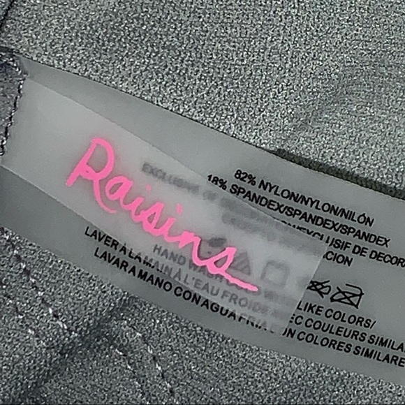 NEW Raisin's Women's Junior Size XL Blue/Gray Camo Strappy Back Swimsuit Top NWT - Picture 6 of 8